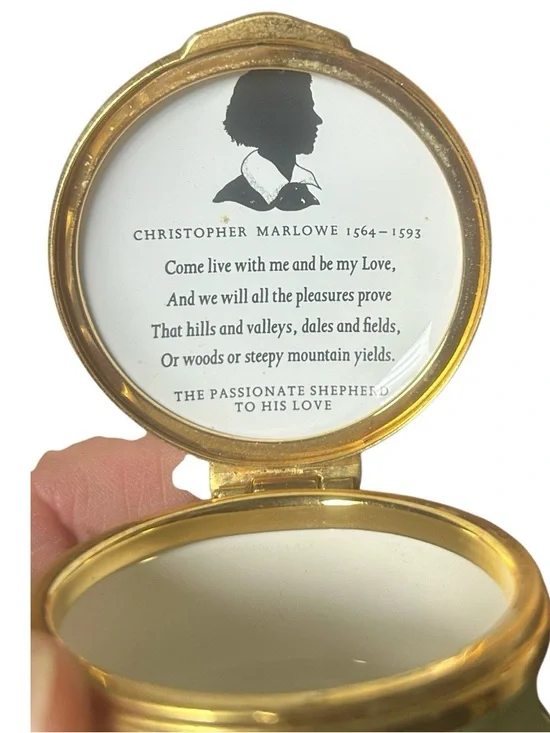 Franklin Mint Collector  enamel trinket box - Picture 3 of 4